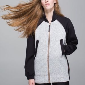 lululemon • both ways bomber jacket • 10